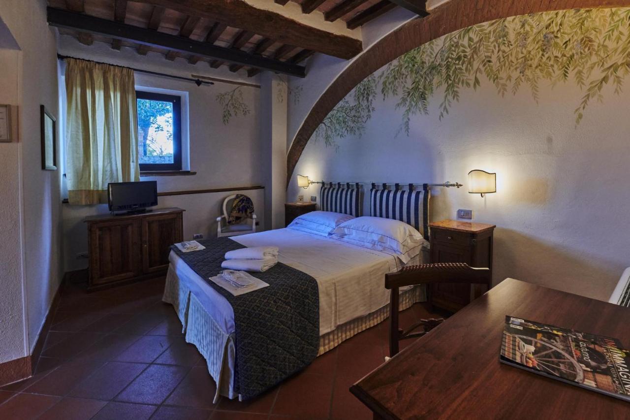 Villa Curina Resort Кастельнуово-Берарденга Экстерьер фото