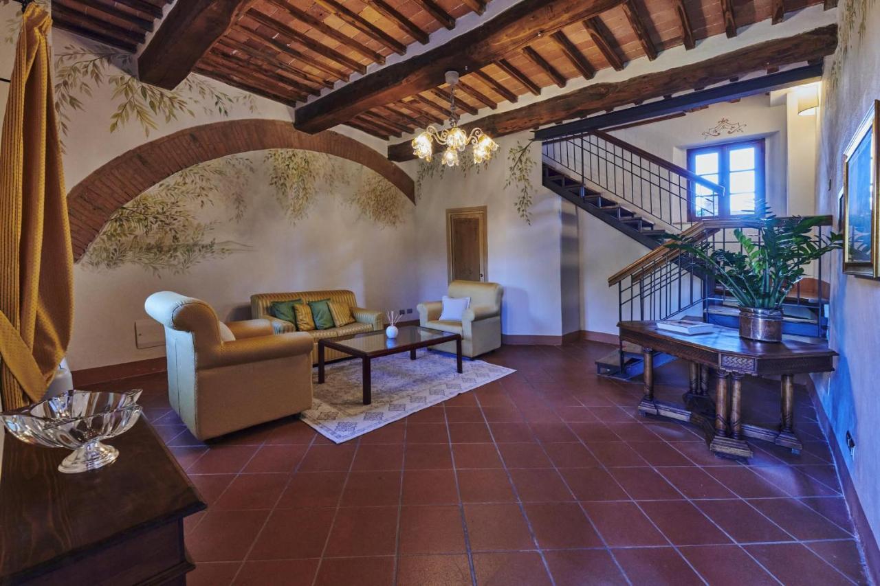 Villa Curina Resort Кастельнуово-Берарденга Экстерьер фото