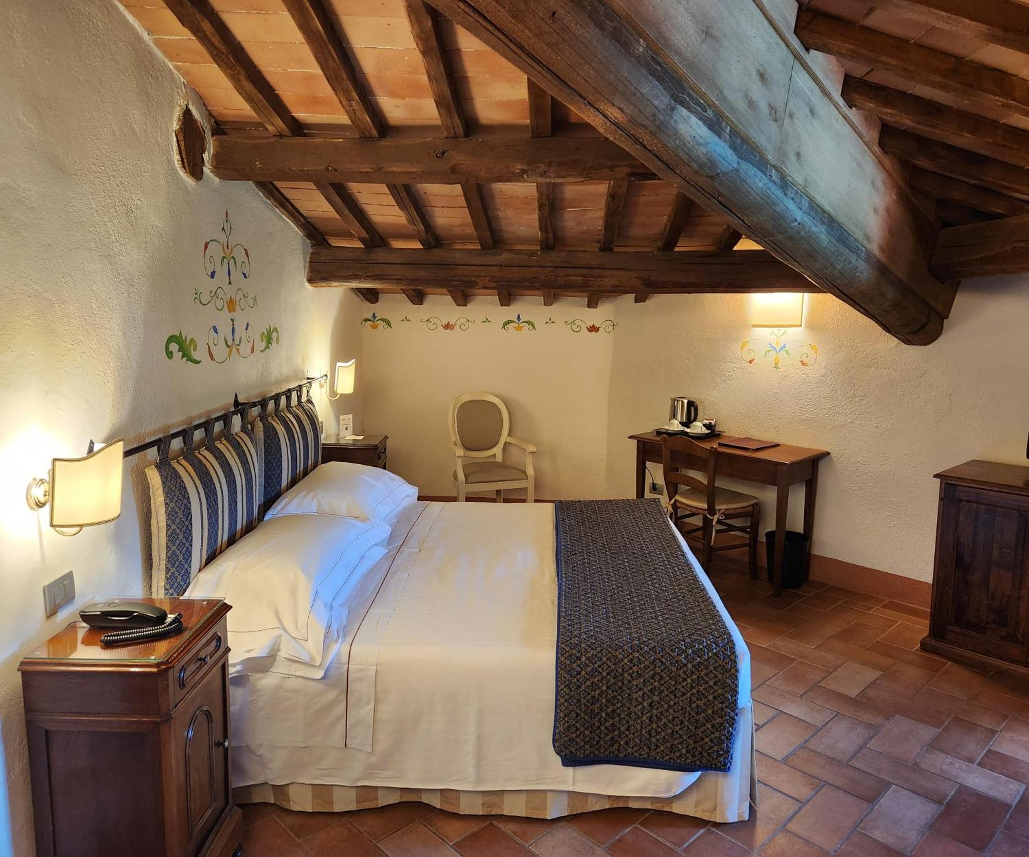 Villa Curina Resort Кастельнуово-Берарденга Экстерьер фото