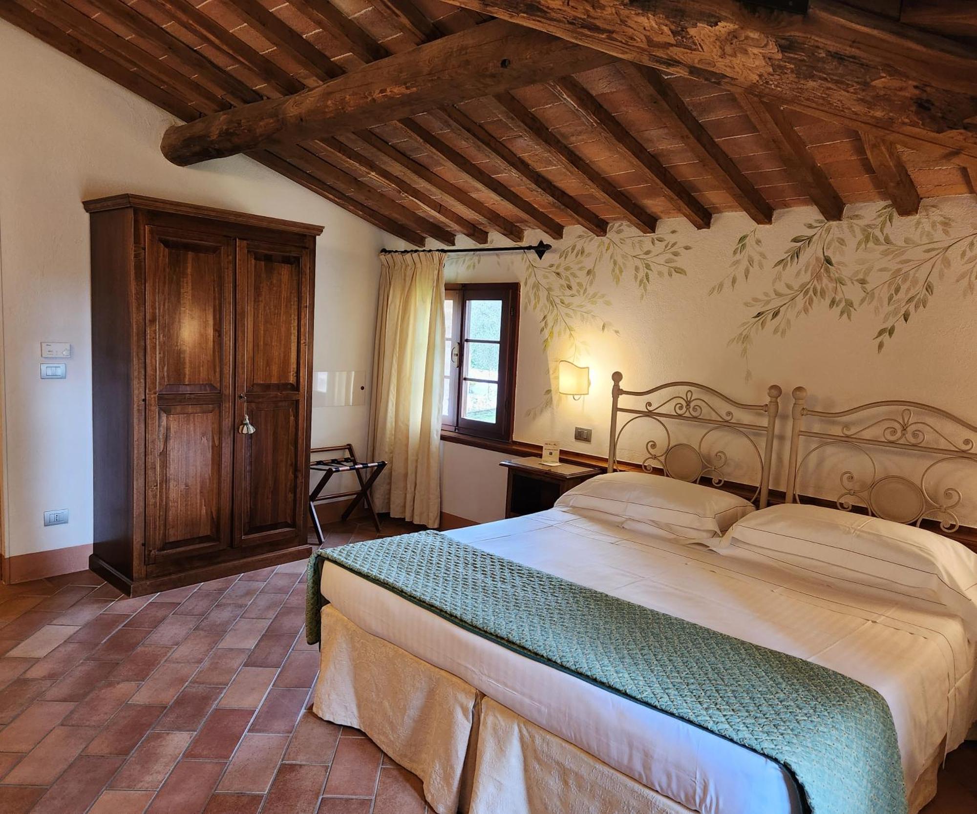 Villa Curina Resort Кастельнуово-Берарденга Экстерьер фото