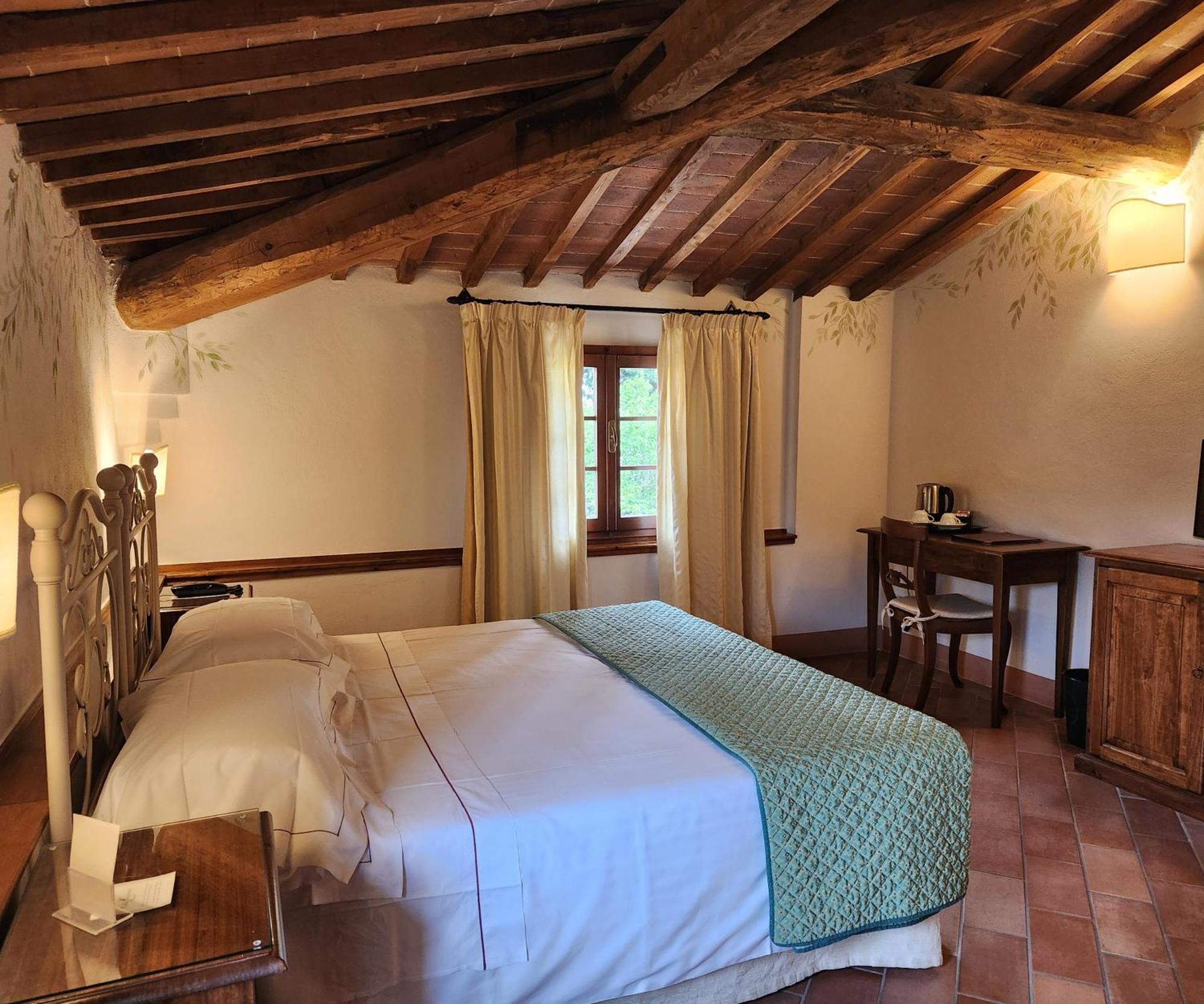 Villa Curina Resort Кастельнуово-Берарденга Экстерьер фото